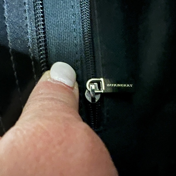 BURBERRY London Nova Check Coated Canvas Shoulder Bag  BlackTan - Picture 9 of 12